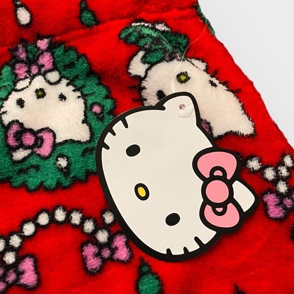Hello Kitty “Christmas Wreath” Fuzzy Soft Touch Pajama Pants Womens size Small - Picture 9 of 12
